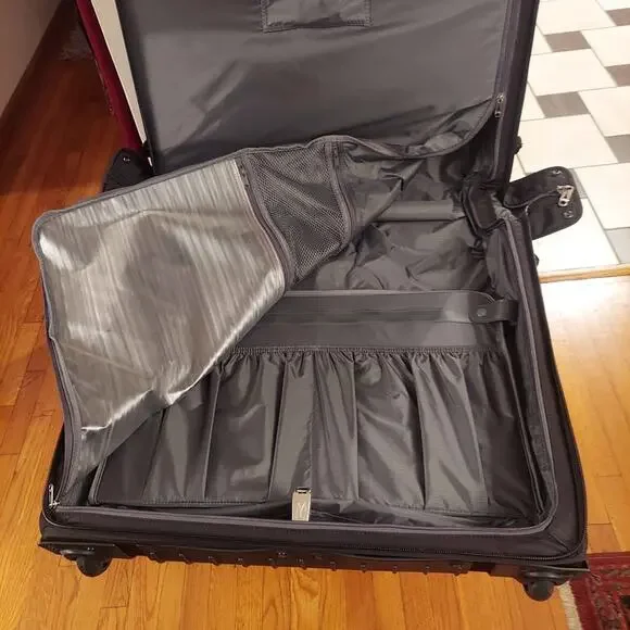 Travelpro Crew 5 DuPont Microballistic Nylon Rolling Garment Bag Checked Luggage